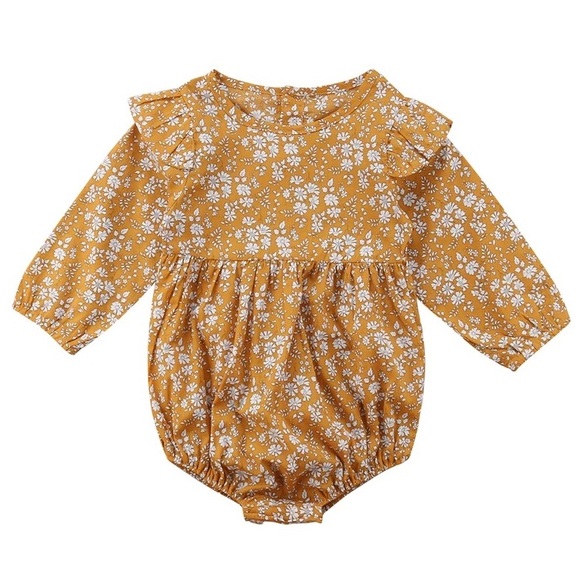 Other - Vintage flower baby girl romper